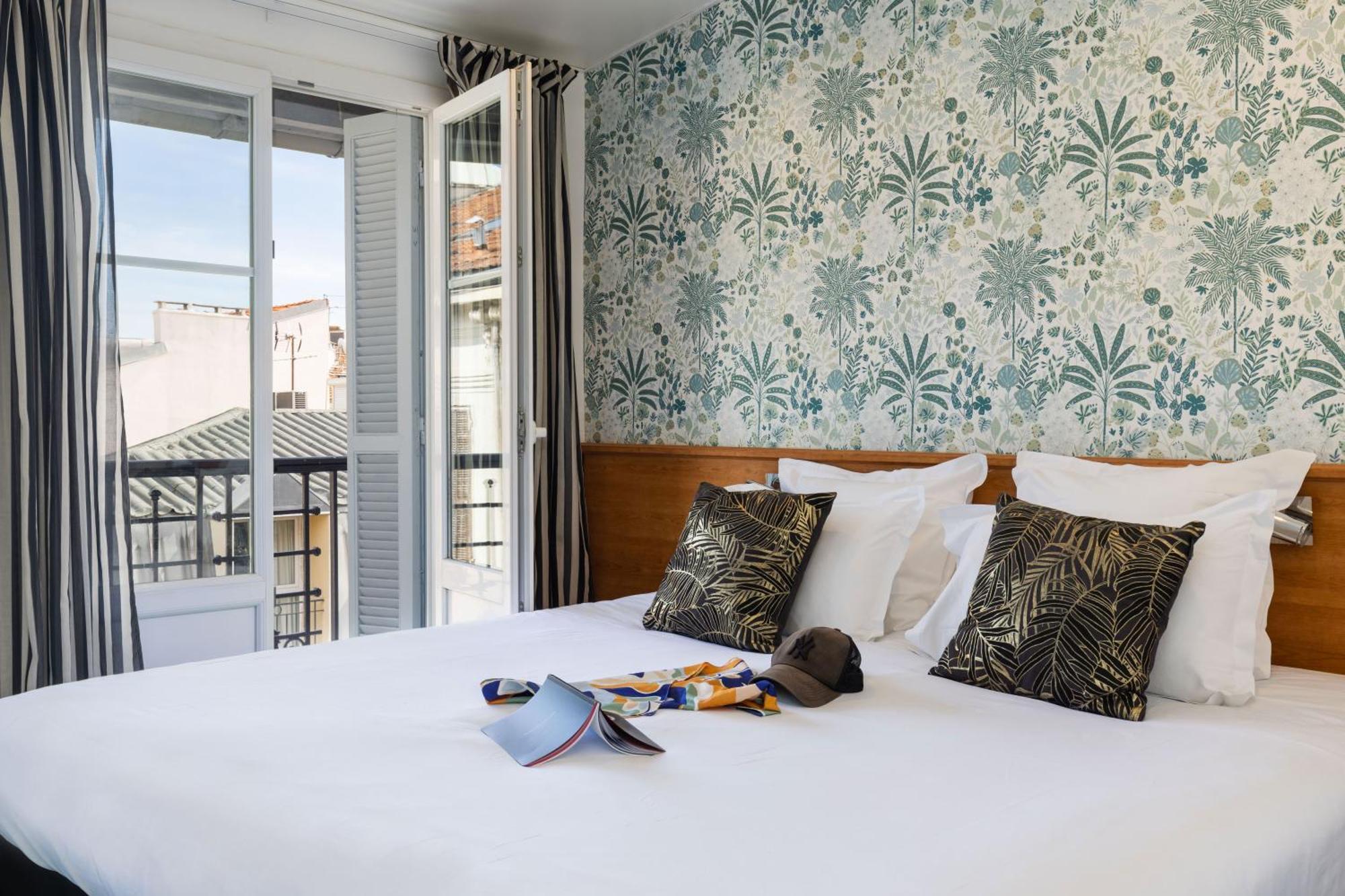 Hotel Azurea 3*
