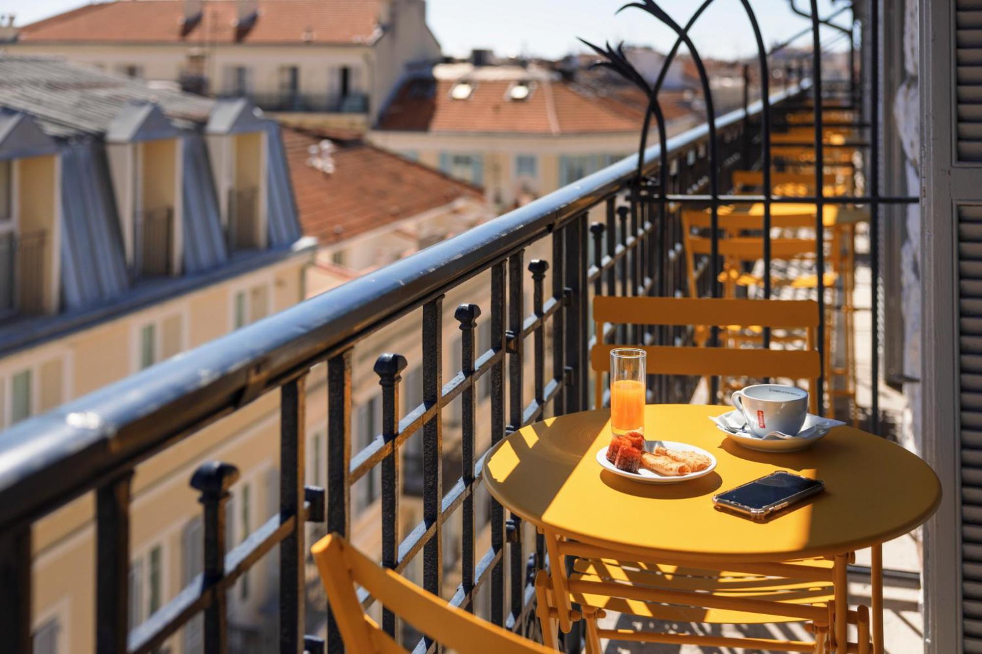 Hotel Azurea Nizza